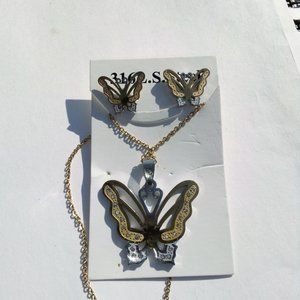 Butterfly necklace set